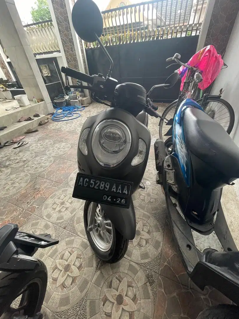 Jual honda scoopy iss 2021