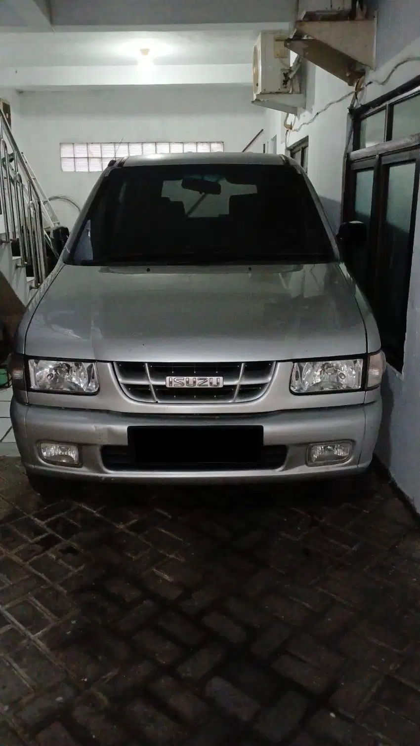 Isuzu Panther 2004 LS Turbo Silver