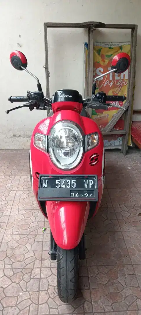 Dijual Scoopy 2019