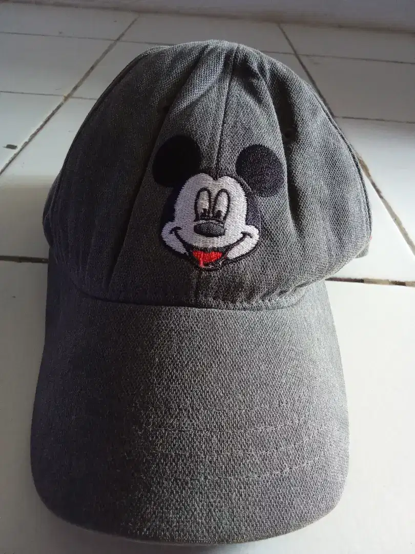 Topi disney mickey mouse