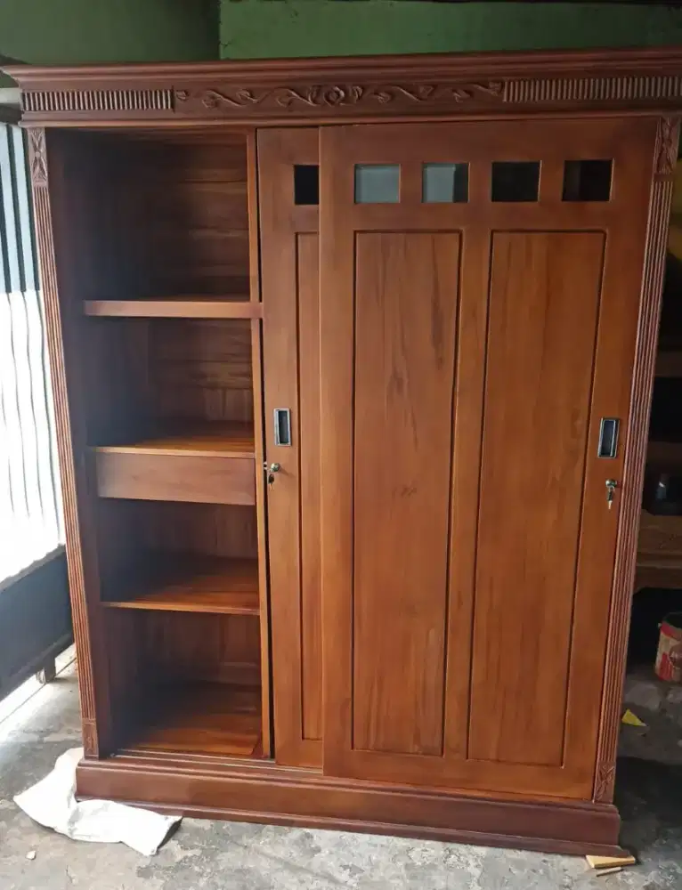Lemari Kayu Jati Pintu Sleding Jumbo Finishing Melamic Alusan Terlaris