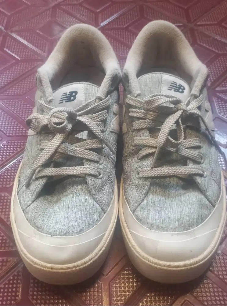 Sneker pria sz 43 insole 27.5