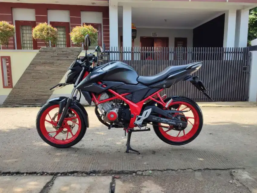 HONDA CB 150R TAHUN 2016