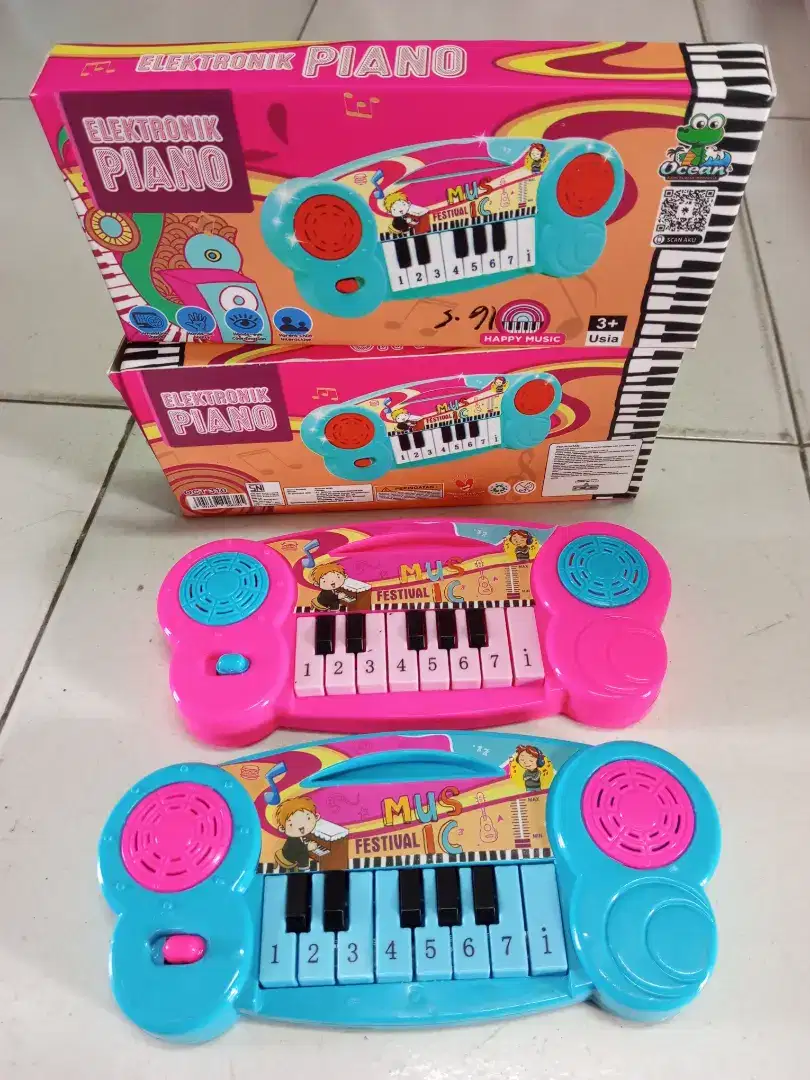 Mainan anak piano batre