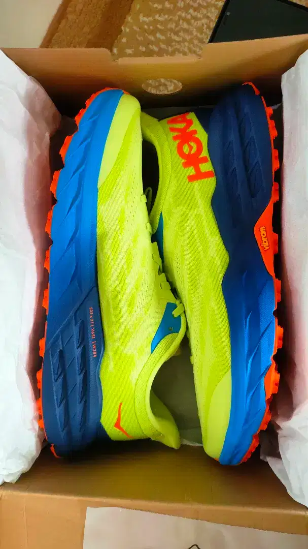 Hoka speedgoat 5 size 46