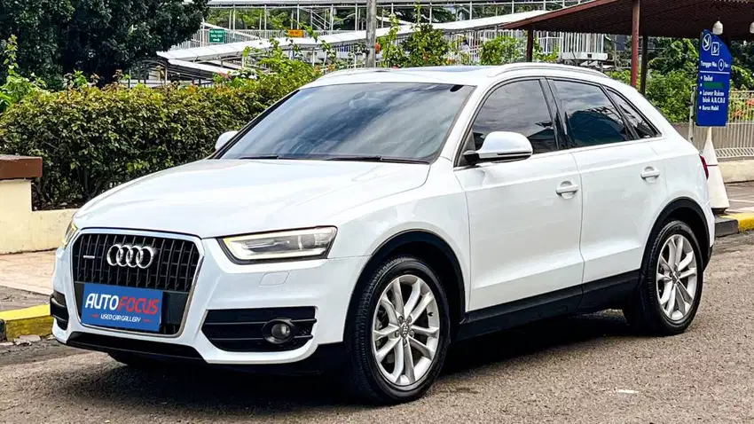 AUDI Q3 2.0 TFSi A/T - WHITE 2012 Low km Asli record.