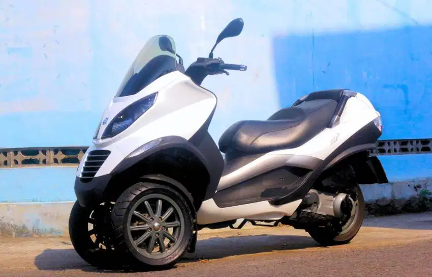 Piaggio mp3 250 piaggio sprint mulus