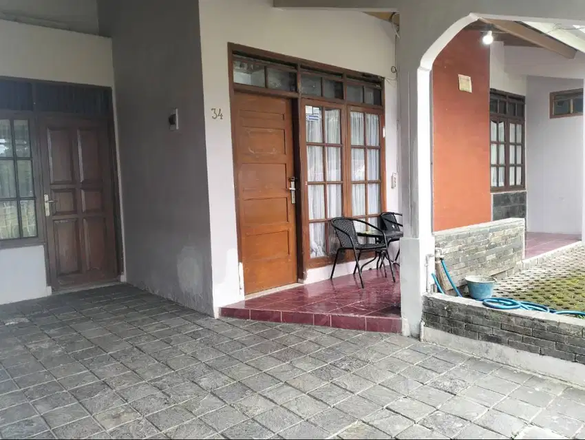 DISEWA RUMAH DEPAN SESPIM POLRI LEMBANG