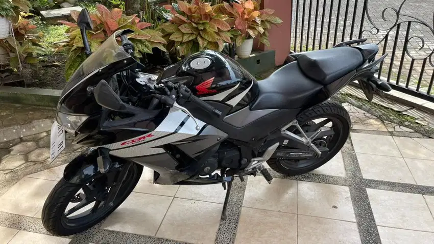 Honda CBR 150 2014