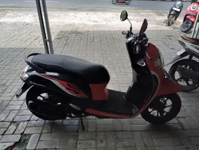 Jual motor scoopy tahun 2020