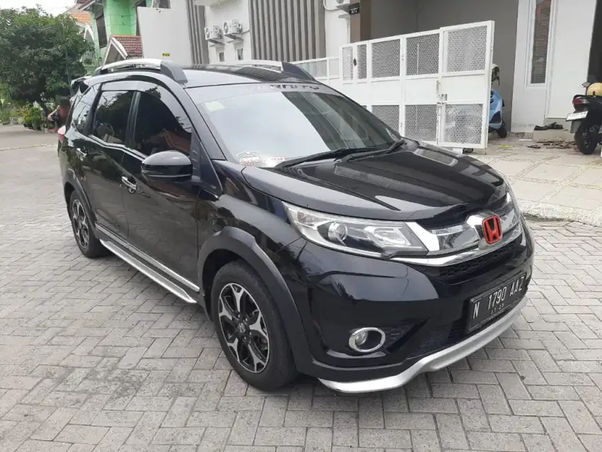 Honda BRV E prestige 2016 Matic km 68 ribu