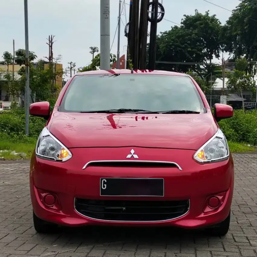 Av Mobil MIRAGE GLS A 2014,KM 40 RB,TANGAN PERTAMA DARI BARU