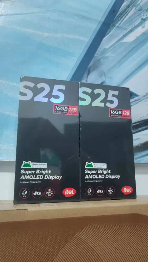 ITEL S25 8/128 AMOLED