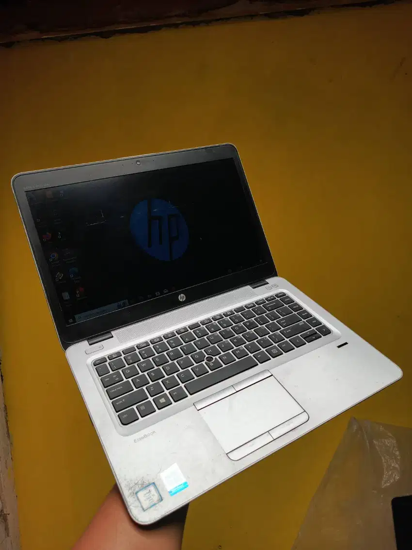 Hp Elitebook 840 G4 Intel Core i5 Gen 7 Ram 8Gb Ddr4 Ssd 256Gb