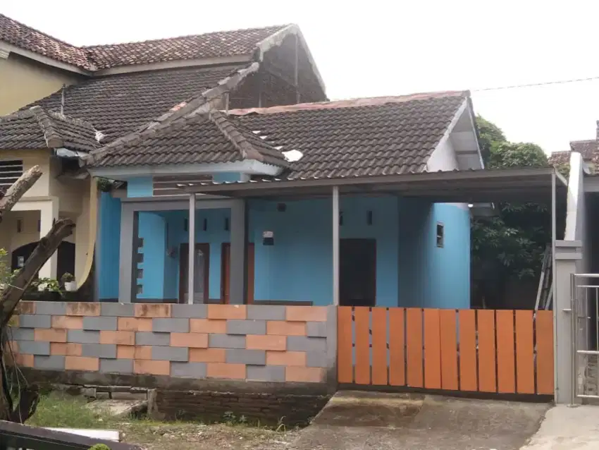 DIKONTRAKKAN RUMAH 2 KAMAR LOKASI MAYONG JEPARA