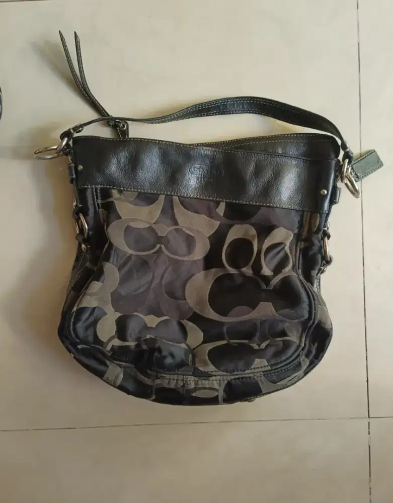 Tas Coach Preloved