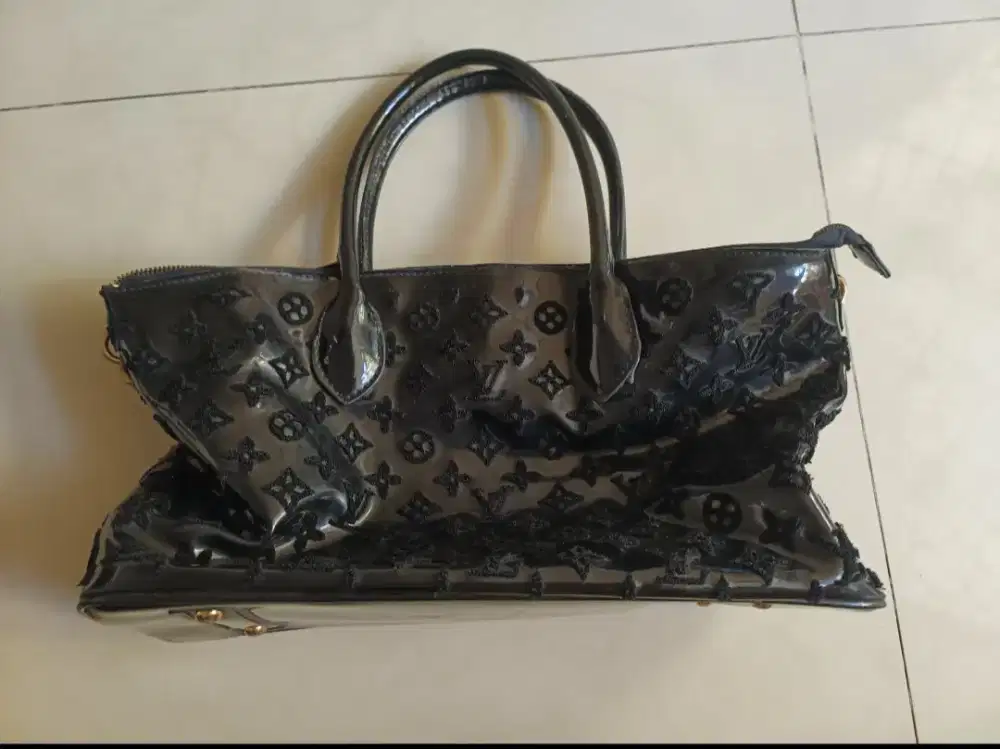 Tas Preloved perempuan