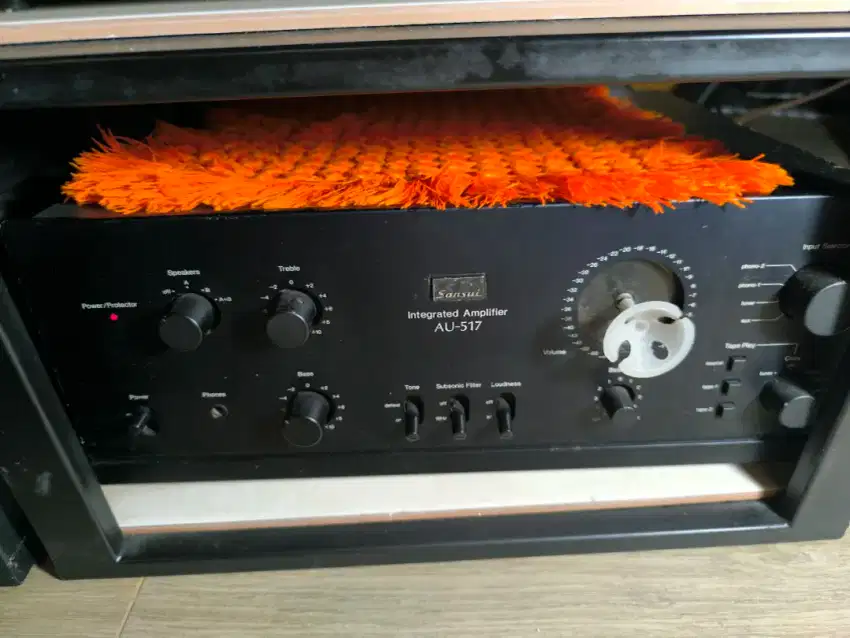 Amplifier SANSUI 517 JAPAN