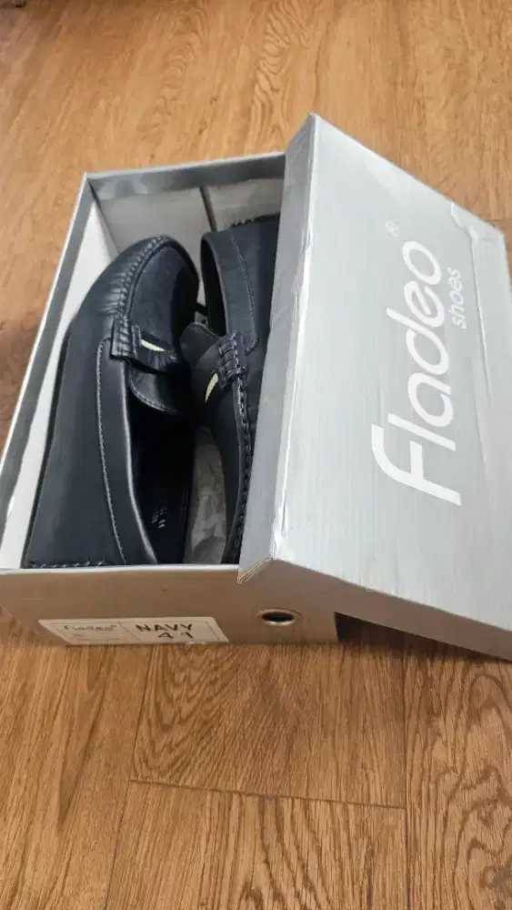 Jual sepatu laki-laki Fladeo uk. 41 Baru 1x pakai