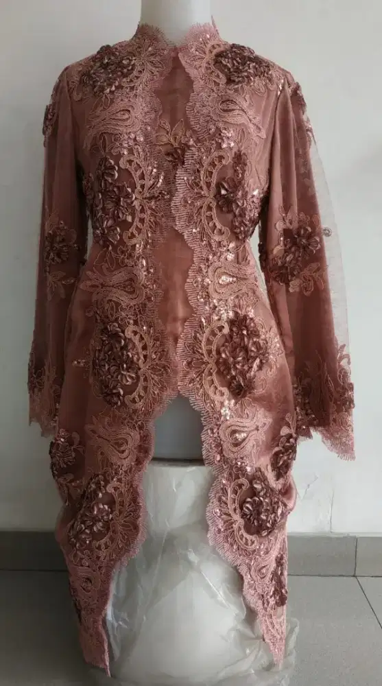 Preloved Kebaya panjang