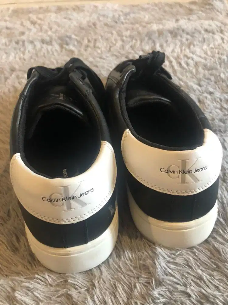 Sepatu Calvin Klein - jual rugi