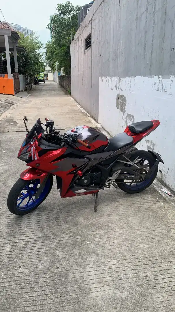 Honda cbr 150 r