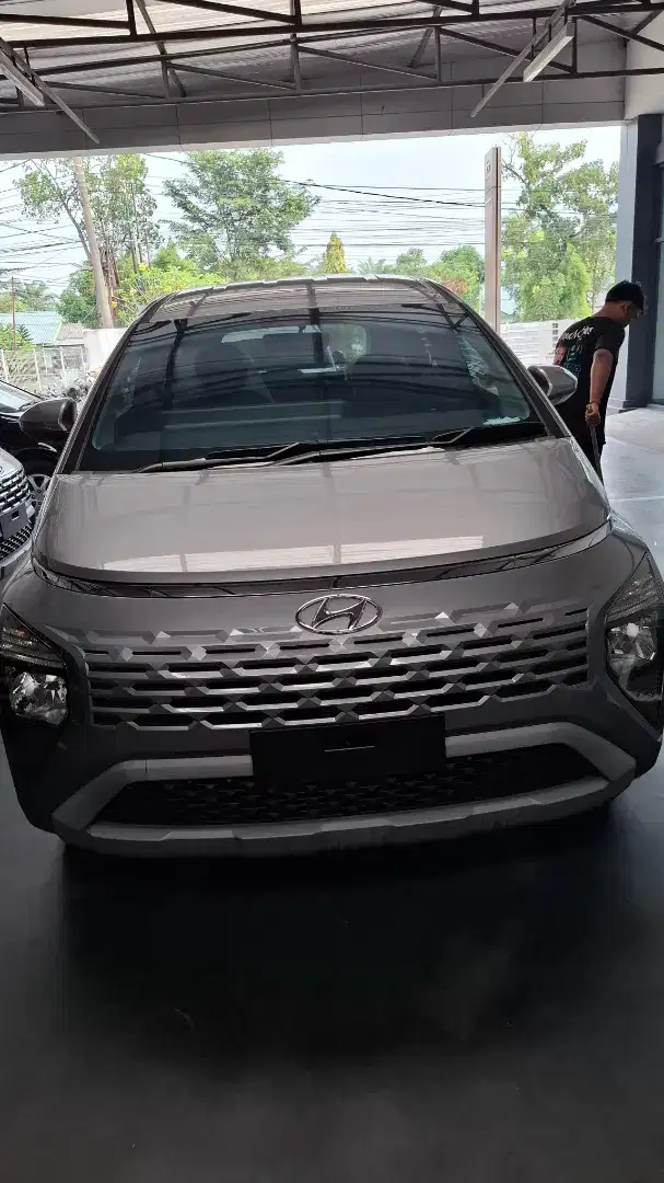 Hyundai stargazer 2024