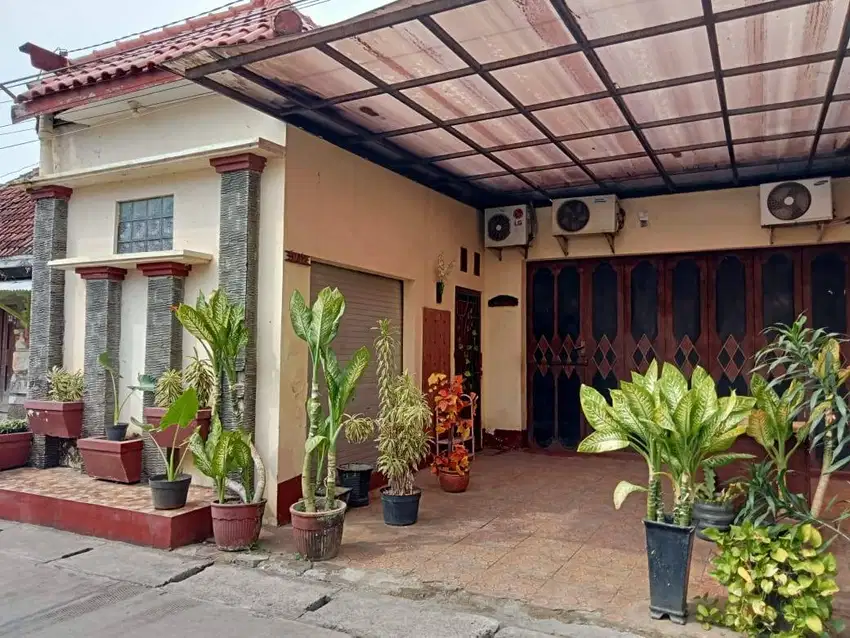 Rumah modern minimalis anti banjir dijual