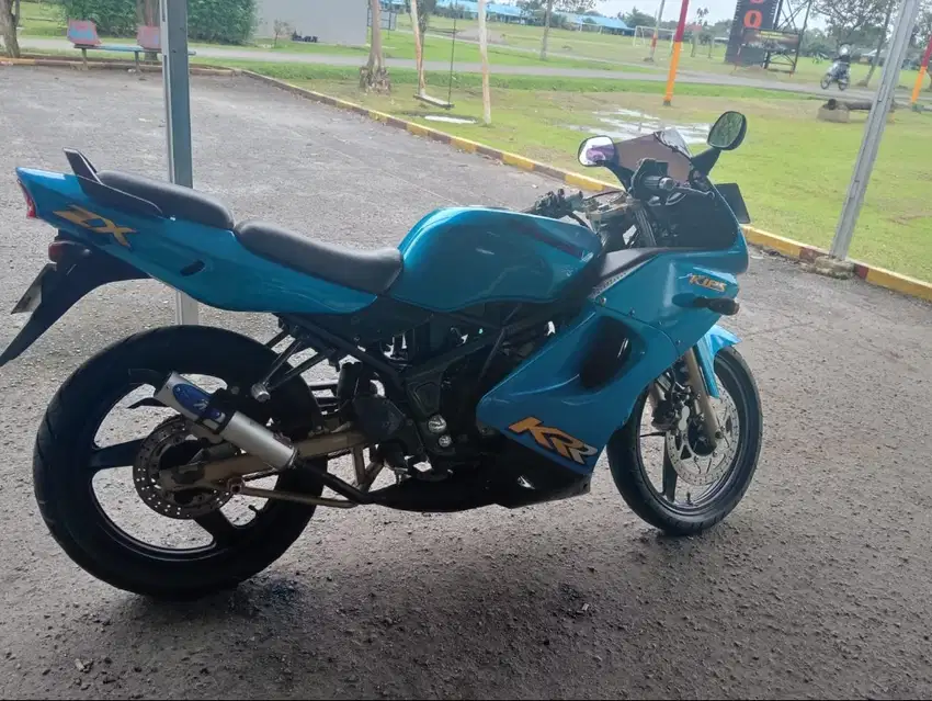 Ninja 150 RR CBU Biru