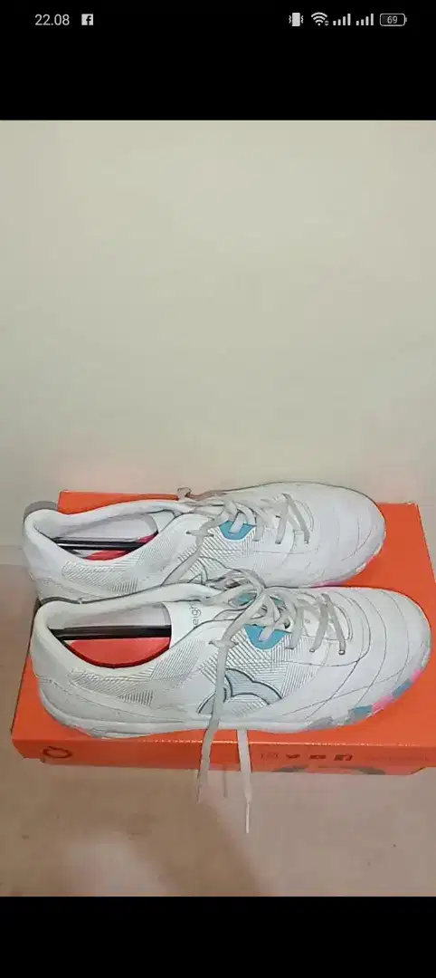 jual sepatu futsal ortus crusher