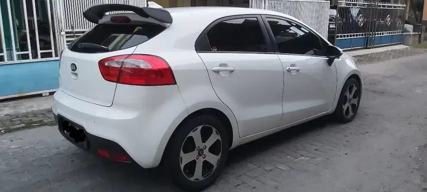 All New Kia Rio Manual 2013