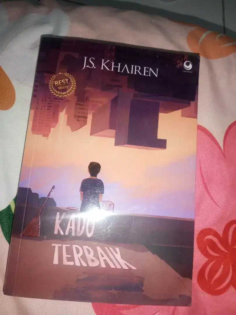 Kado Terbaik J.S Khairen