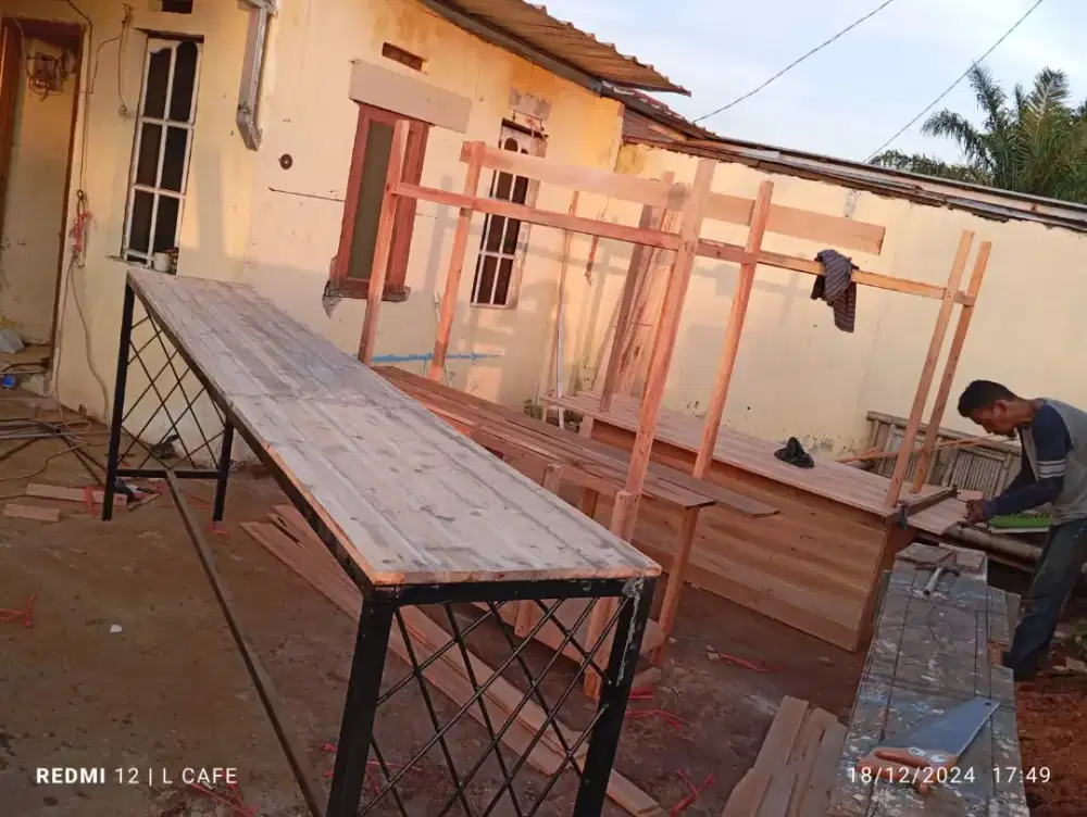 Meja bar ,meja kasir,meja L meja kasir dll bebas customn dll