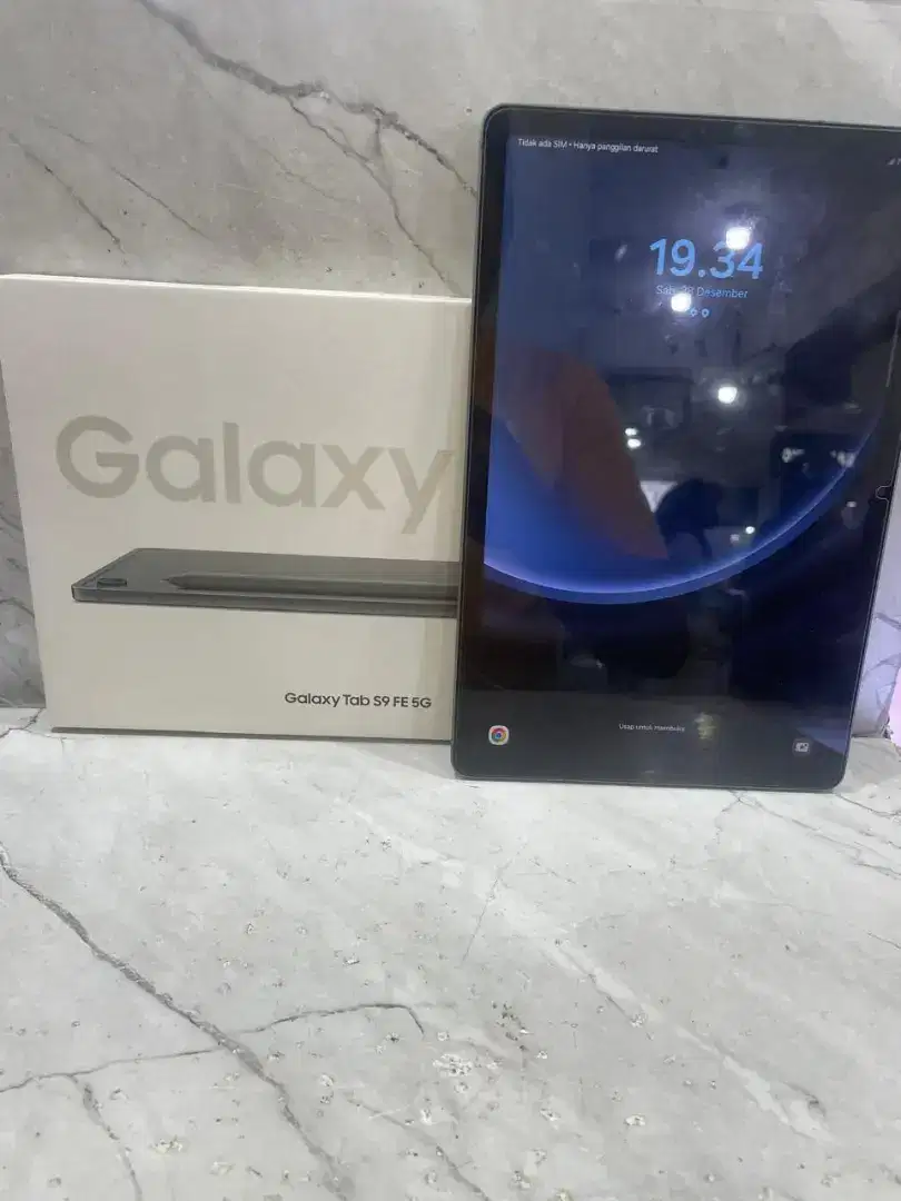 Galaxy Tab S9 FE 8/128Gb Gray Wifi Cell