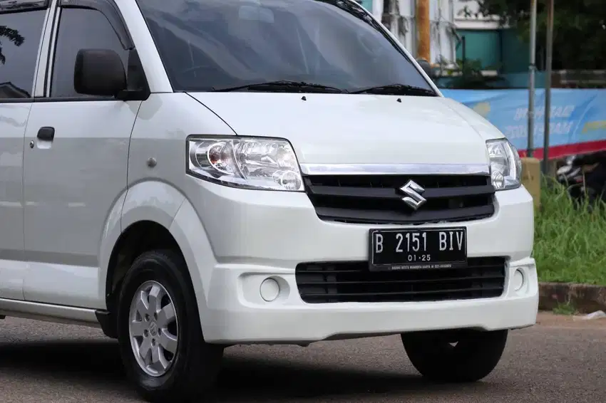 APV GL Dlx MT 2019 Putih