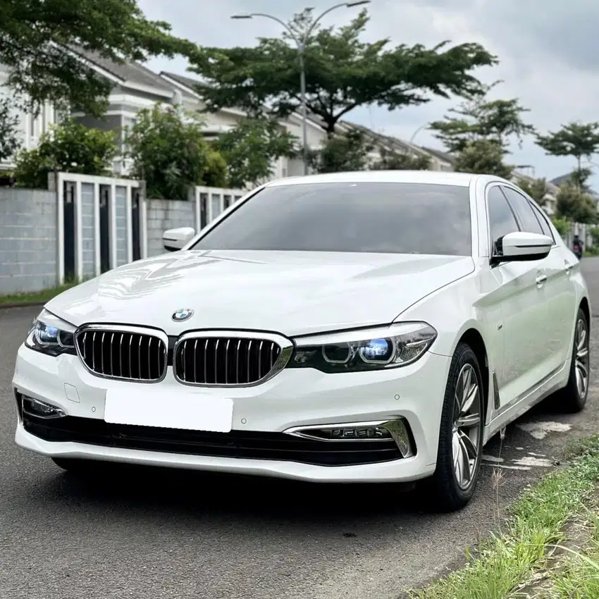 (CASH) BMW 520D Diesel G30 2017