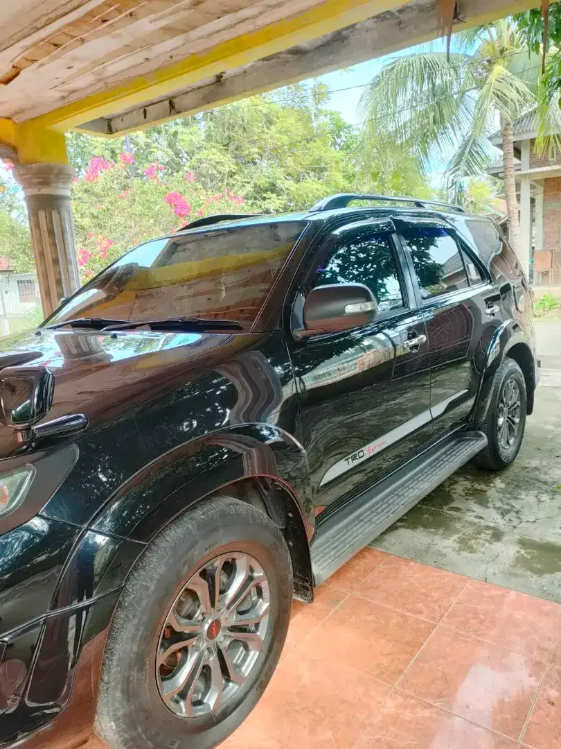 Toyota fortuner tahun 2015 akhir