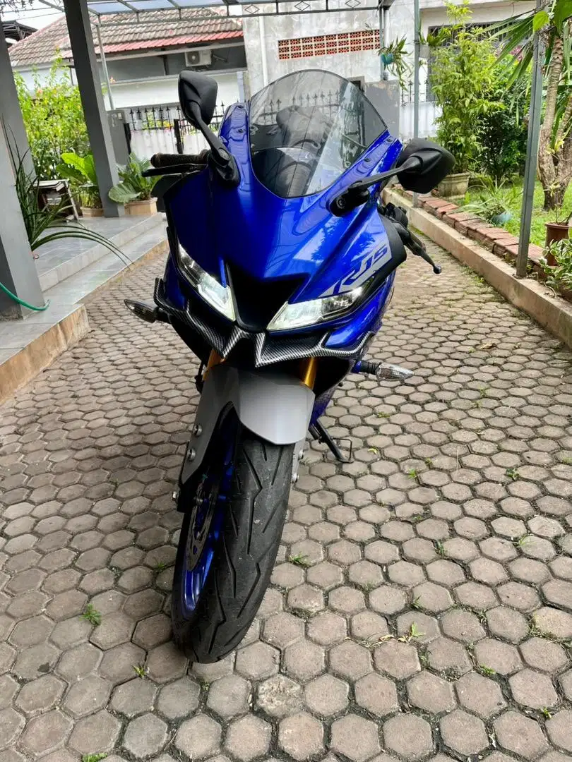 R 15 All New V3 Blue