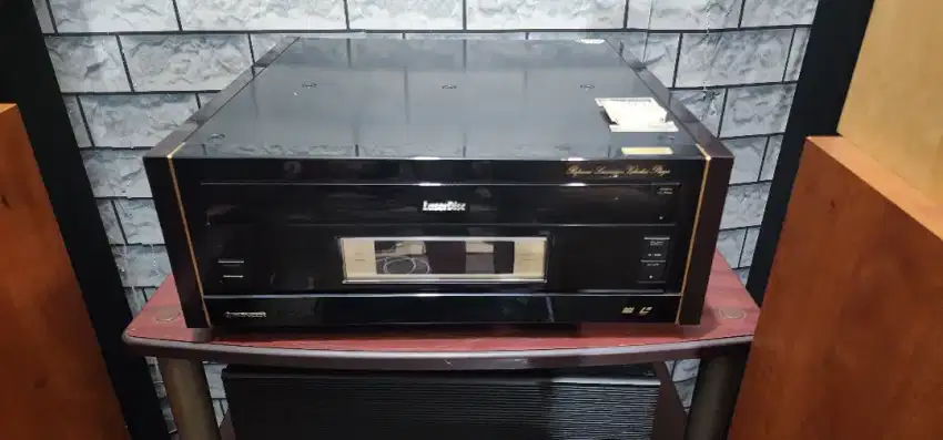 PIONEER LASERDISC LD-X1