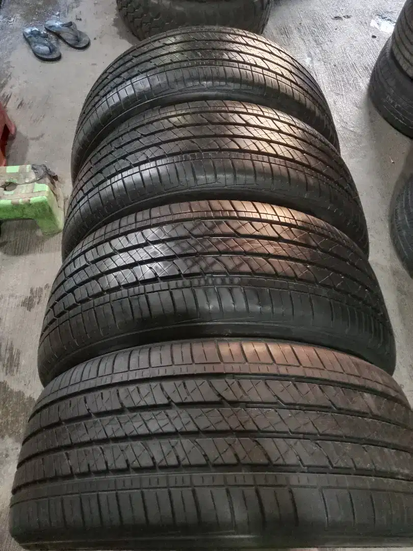 Ban copotan palisade Bridgestone dueler 245 50 R20