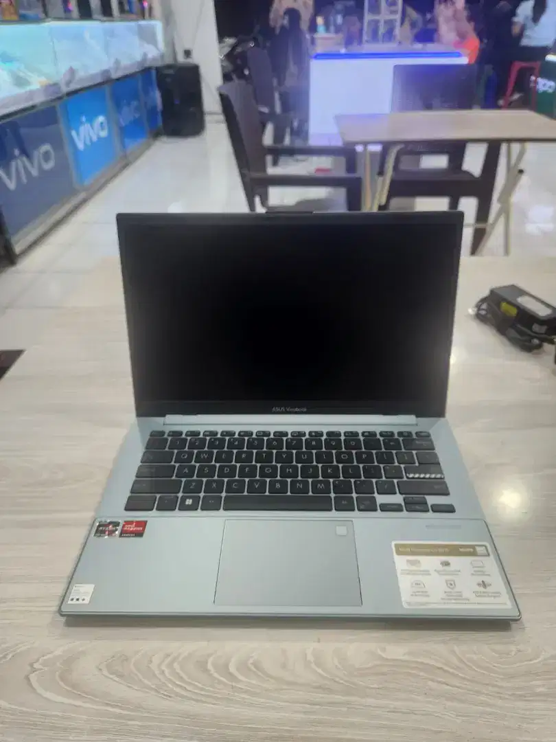 ASUS VIVOBOOK E1404FA RYZ 3 8/512 - NEW GARANSI RESMI | BISA NEGO