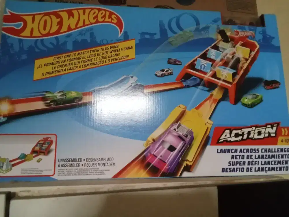 Hotwheels luanch across challenge reto de lanzamiento