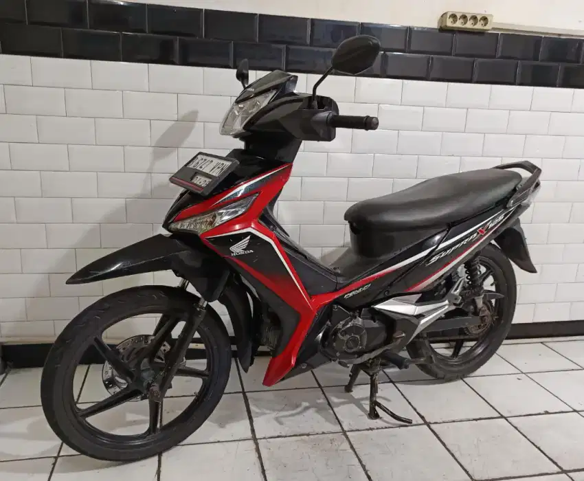 Supra x 125 injeksi 2017 orisinil lengkap mesin halus