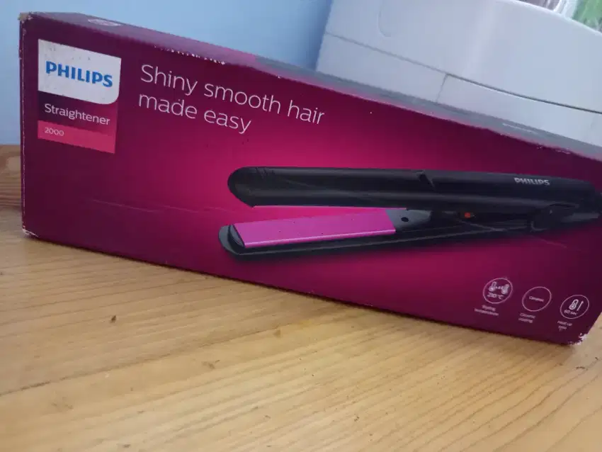 PHILIPS straightener