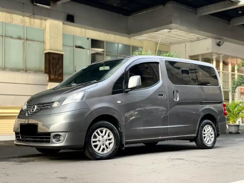 NISSAN EVALIA 1.5 XV HWS AT 2016 GREY