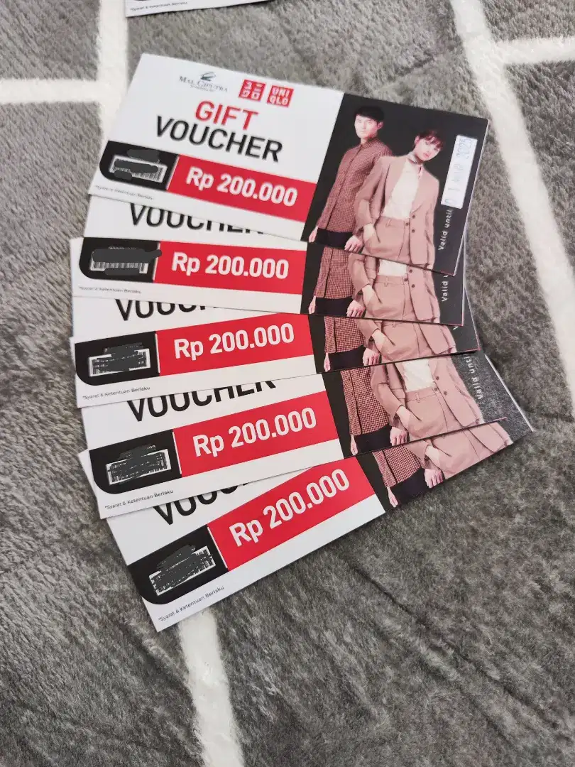 Voucher Uniqlo Mall Ciputra Tangerang