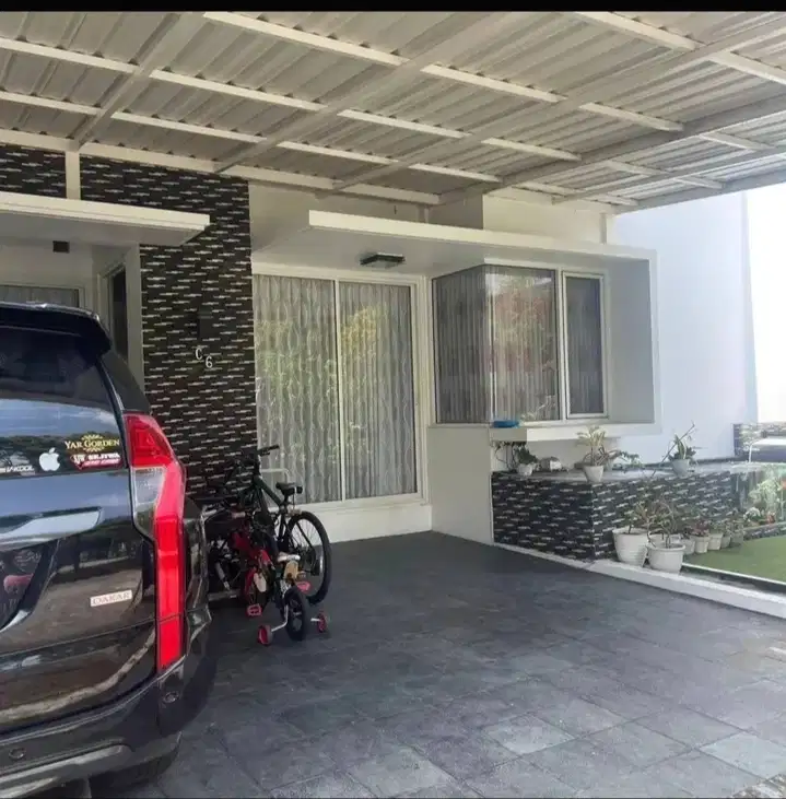 Dijual rumah. griya asri 1. jln jati adabiah. padang timur