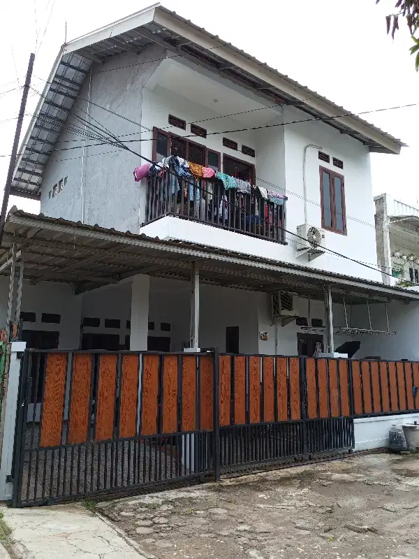 Rumah keren 2lantai cilangkap depok