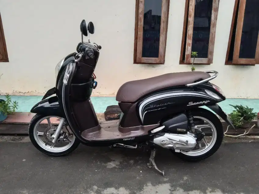 Scoopy esp 2015 mesin cakep lengkap bagus