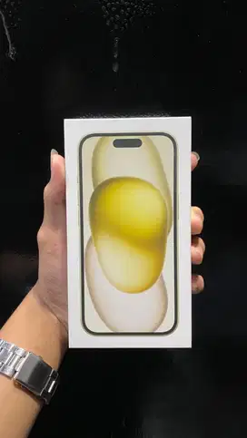 iPhone 15 128 Yellow